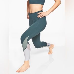 Athleta Colorblock Salutation 7/8 Leggings